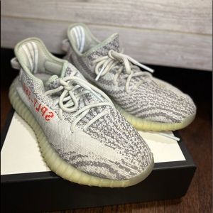 Yeezy Boost- Authentic